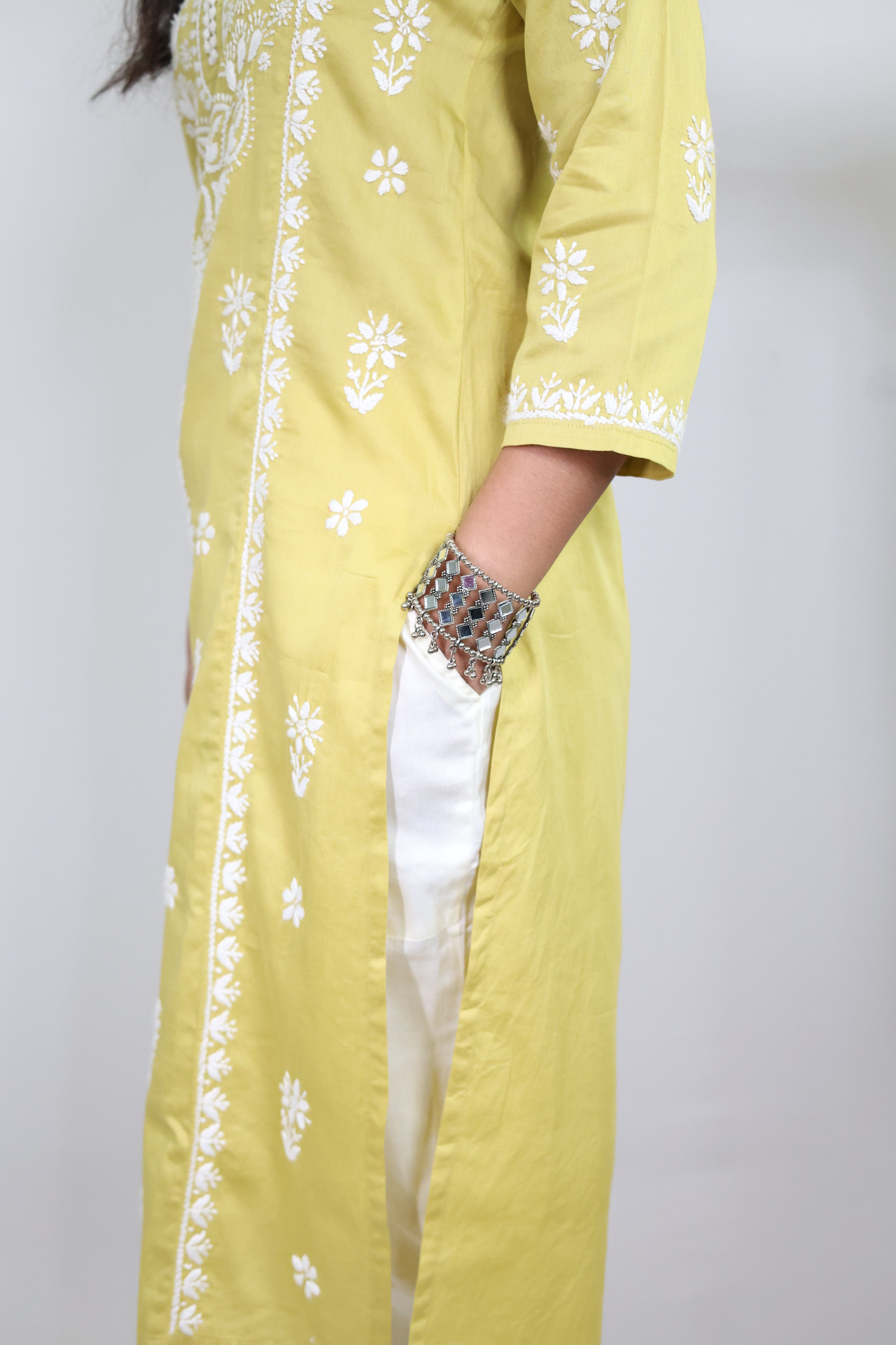 Green Jaam Cotton Hand-Embroidered Lucknowi Chikankari Kurta Set