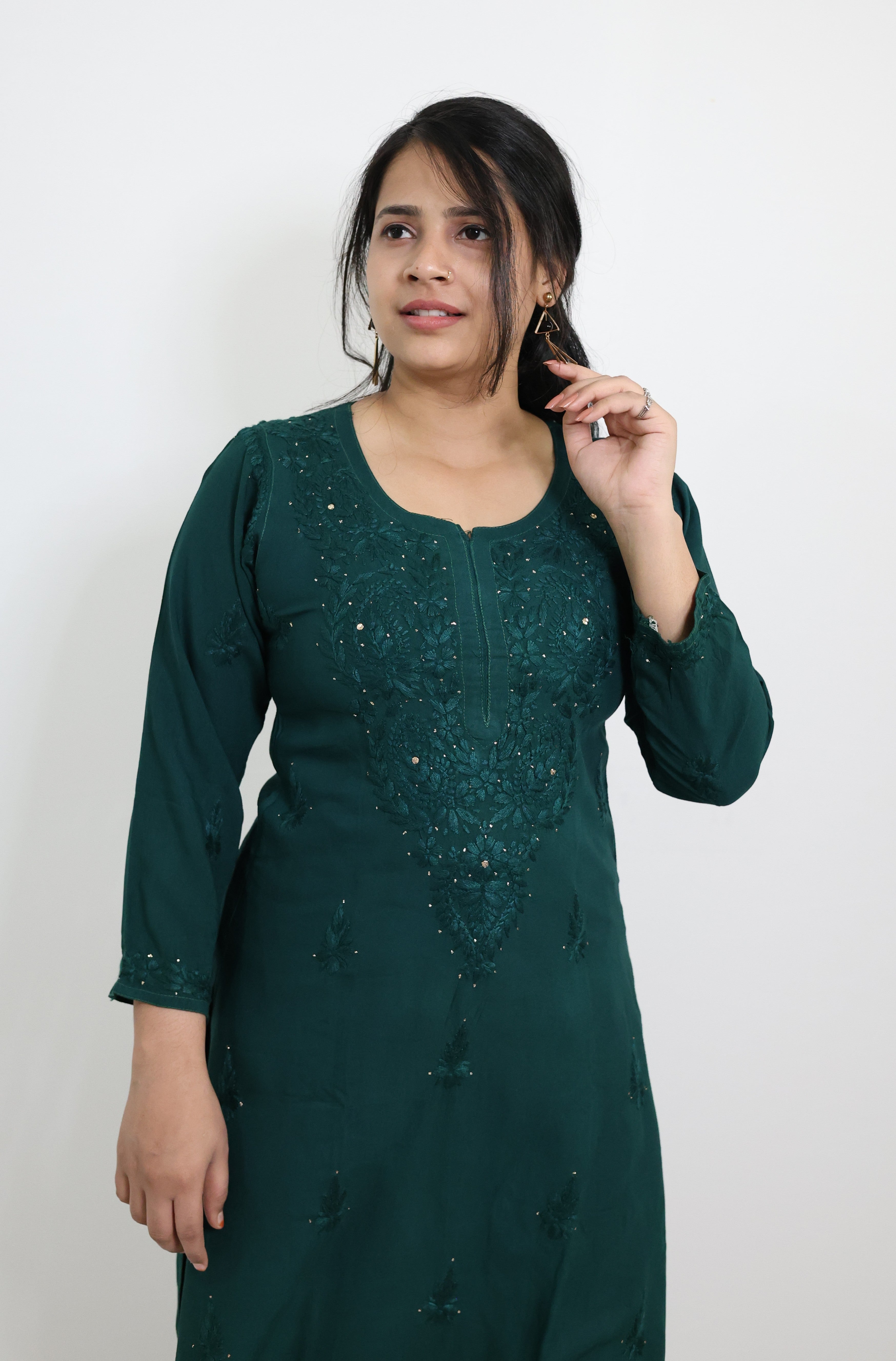 Fiza Green Rayon Mukaish Hand-Embroidered Lucknowi Chikankari Kurta Pant Set