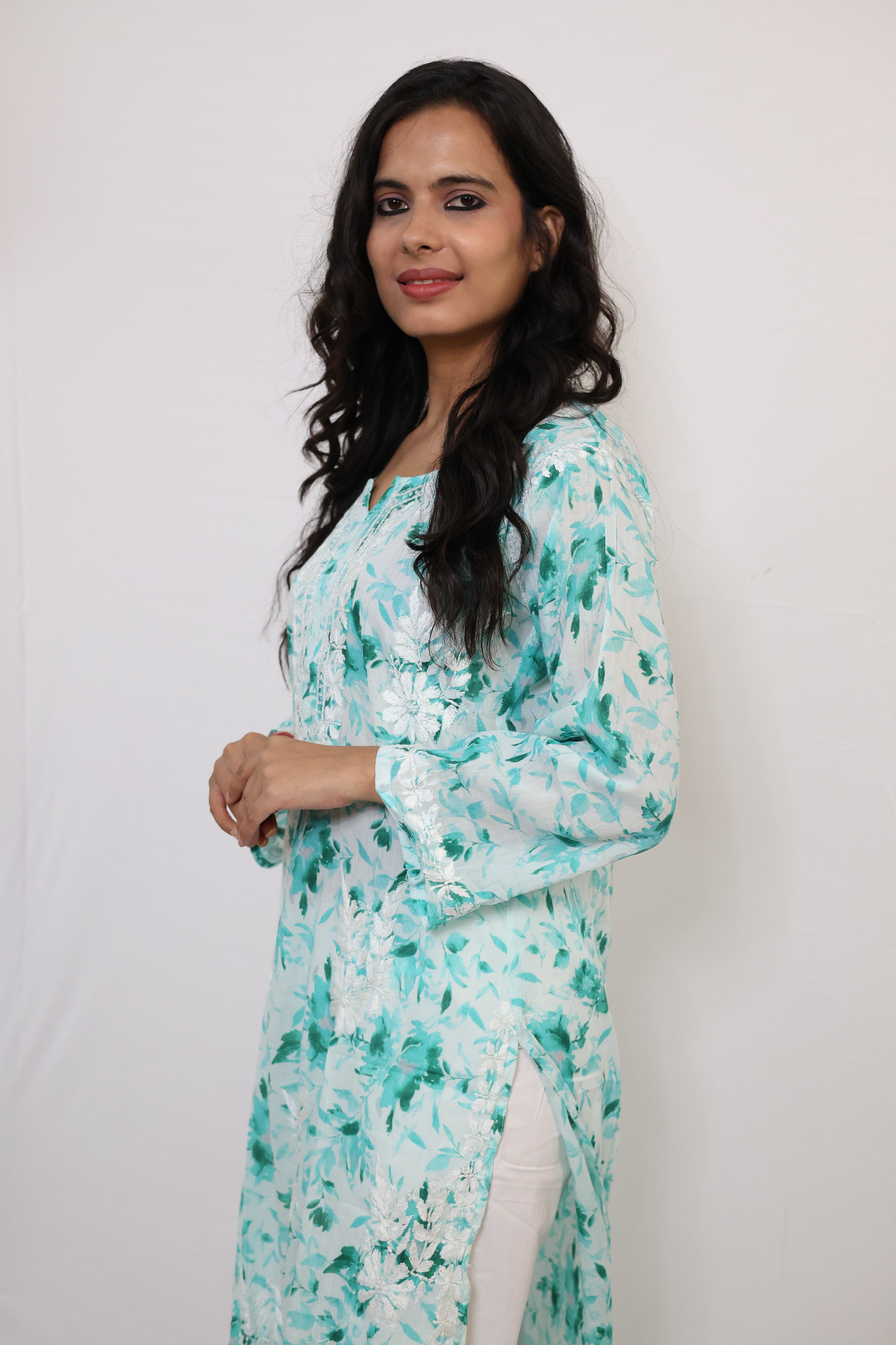 Flower Aqua Green Mulmul Cotton Hand-Embroidered Lucknowi Chikankari Kurta Set
