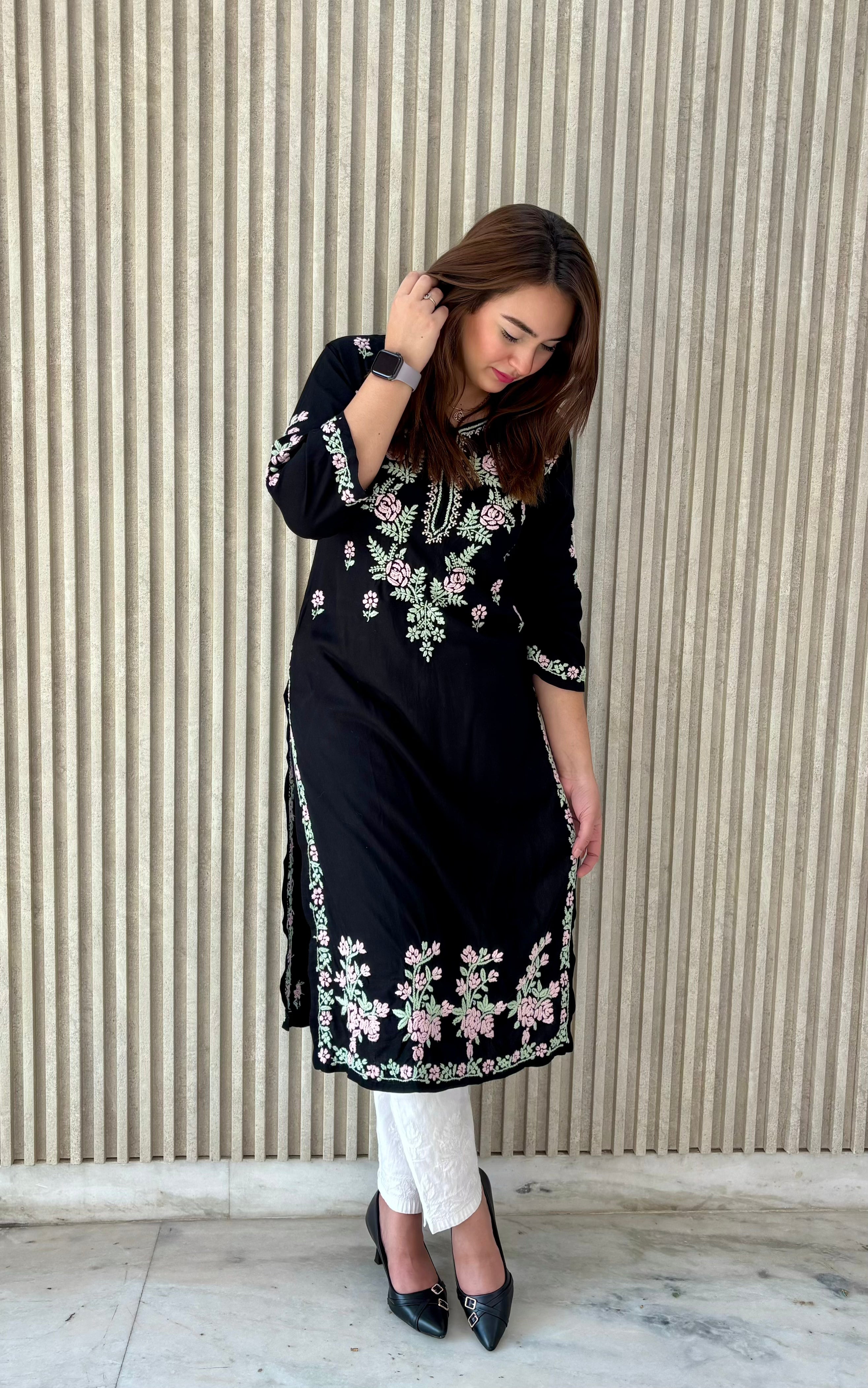 FLOWER ROSE MULTI 3D WORK CHIKANKARI KURTI