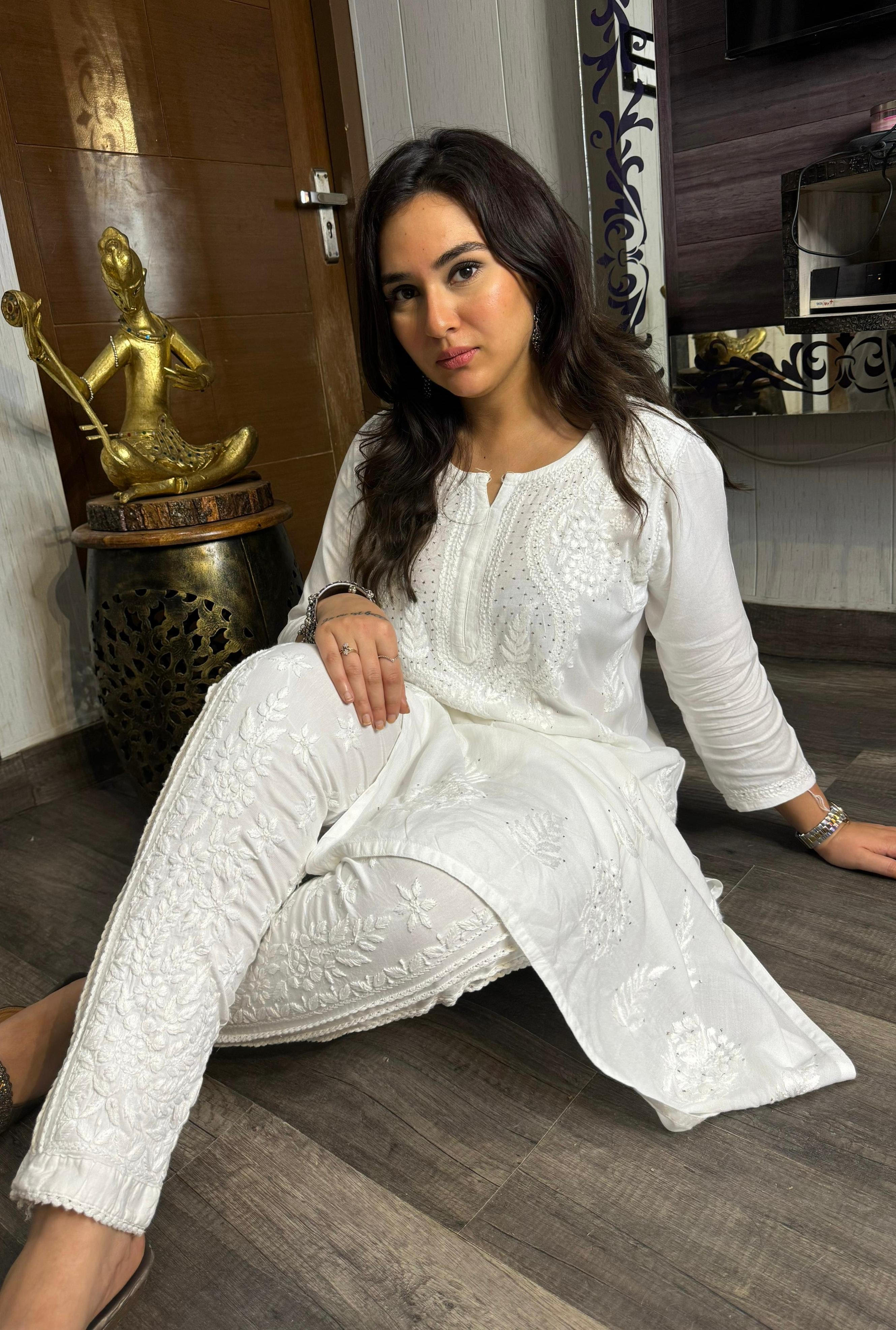 LUXE CHIKANKARI 3D WORK PANT