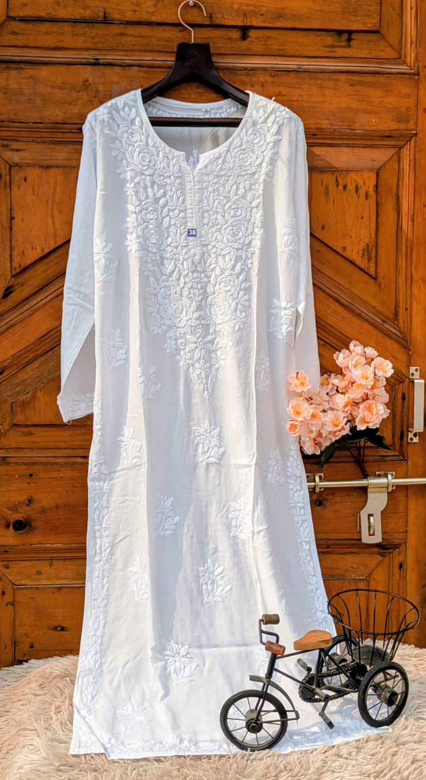 ANAYA WHITE REYON CHIKANKARI KURTI