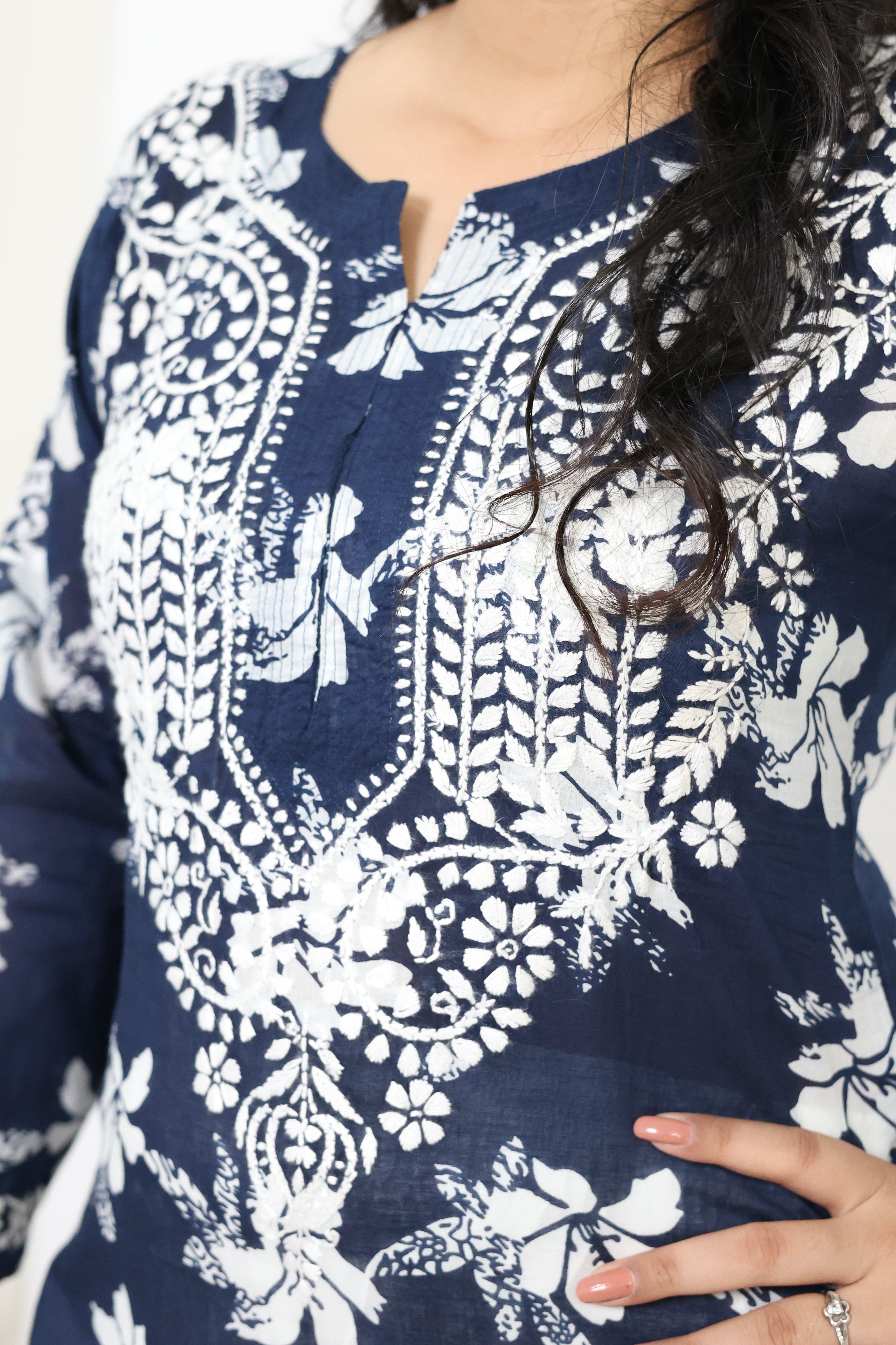 Suhana Blue Mulmul Cotton Hand-Embroidered Lucknowi Chikankari Kurti for Women