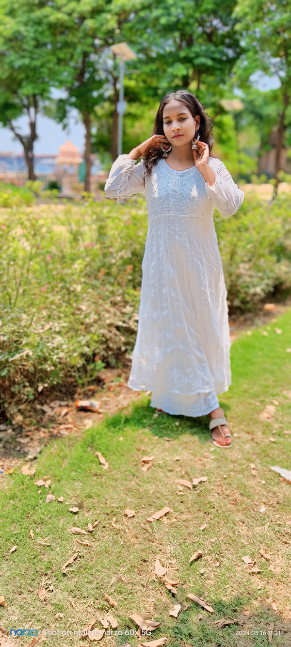 CHIKANKARI AANARKALI KURTI