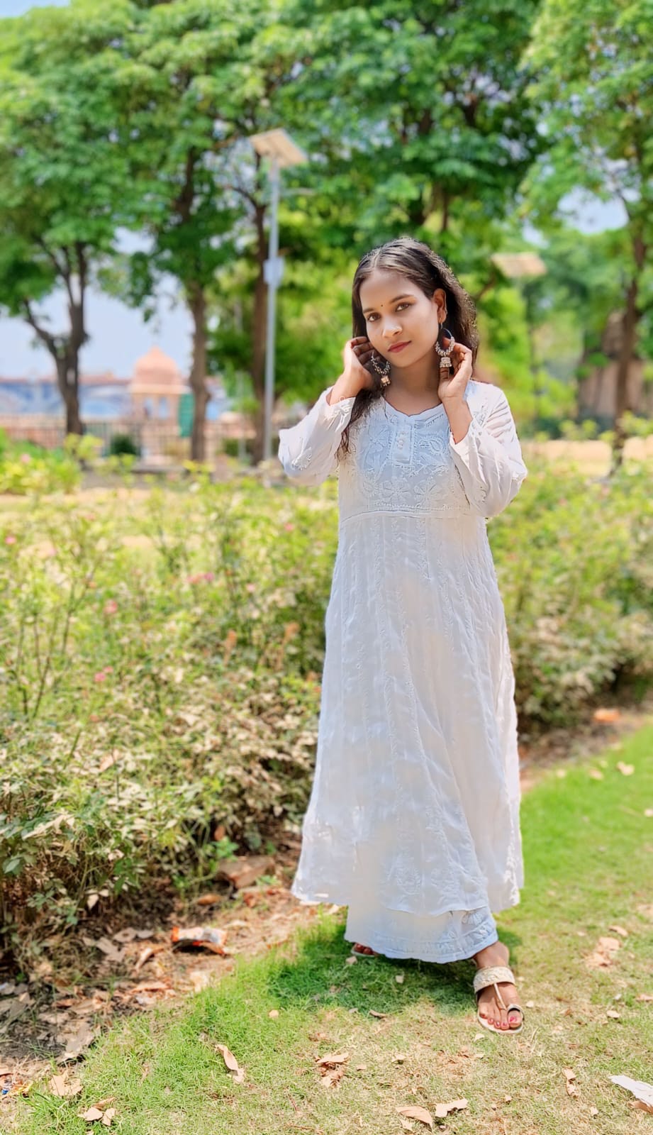 CHIKANKARI AANARKALI KURTI